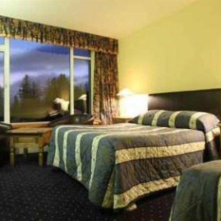 Connemara Gateway Hotel 乌克特拉德 外观 照片